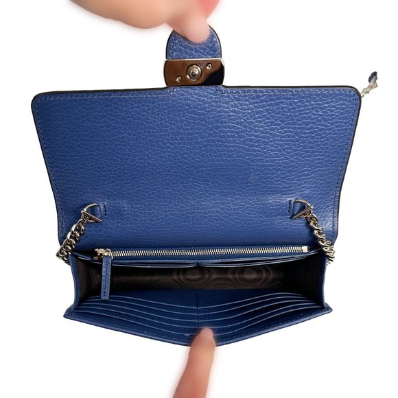 Gucci Interlocking GG Leather Wallet On Chain - Picture 6 of 8